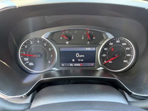 Used 2025 Chevrolet Blazer LT FWD image 17