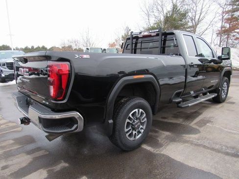 Certified 2022 GMC Sierra 2500 SLE w/ SLE Value Package; image 8