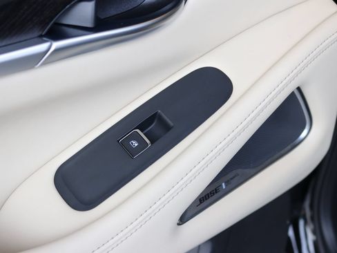 Certified 2025 INFINITI QX60 Sensory AWD/4WD image 28
