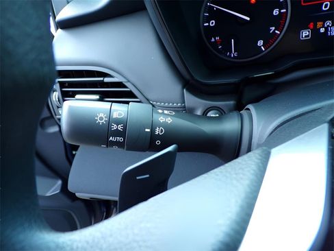 Certified 2025 Subaru Outback image 23