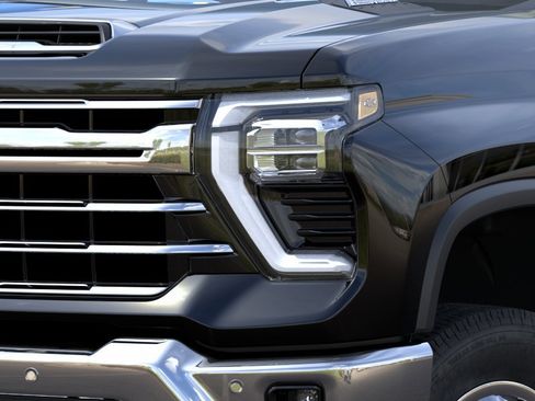 New 2026 Chevrolet Silverado 3500 LTZ w/ LTZ Convenience Package AWD/4WD image 10