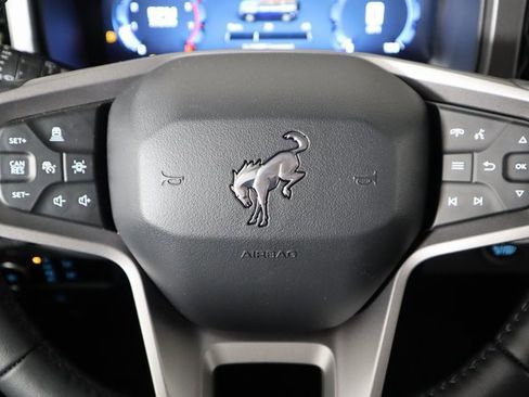 New 2025 Ford Bronco Badlands image 28