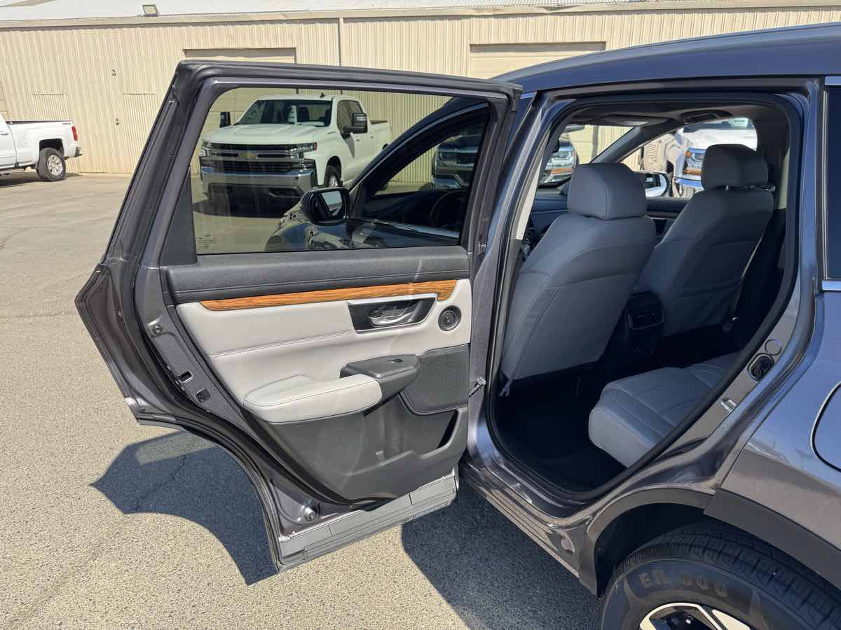 Used 2017 Honda CR-V Touring image 21