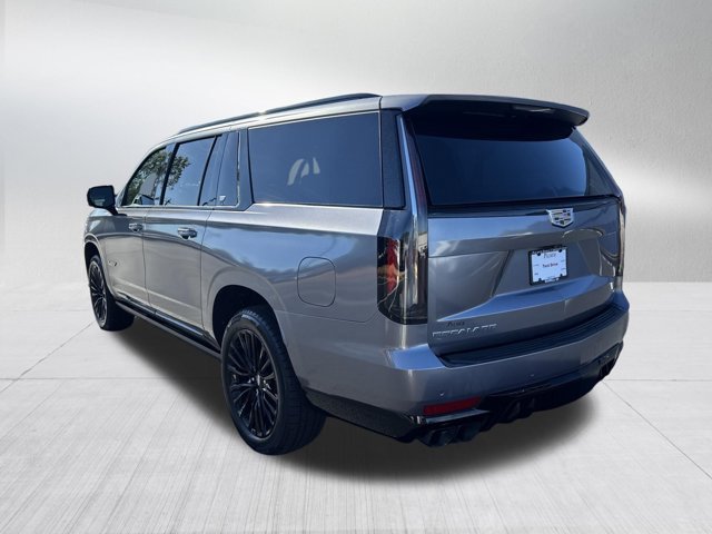 Used 2023 Cadillac Escalade ESV V AWD/4WD image 8
