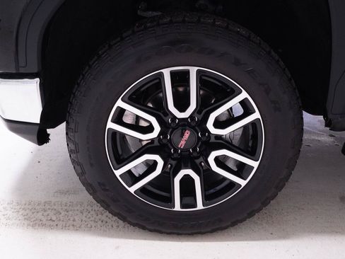 Used 2024 GMC Sierra 1500 SLT RWD image 36