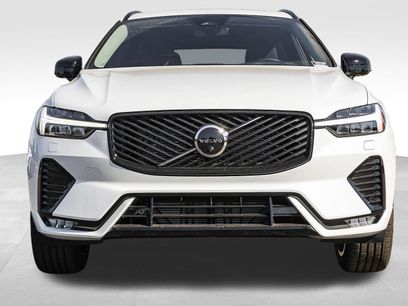 New 2026 Volvo XC60 B5 Plus w/ Climate Package