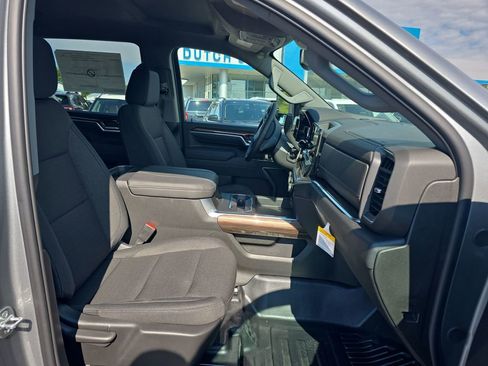 New 2026 Chevrolet Silverado 3500 LT w/ Convenience Package AWD/4WD image 20