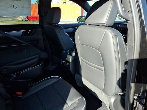 New 2026 Buick Enclave Sport Touring w/ Power Package image 22