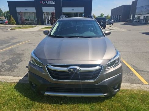 Used 2022 Subaru Outback Limited AWD/4WD image 3
