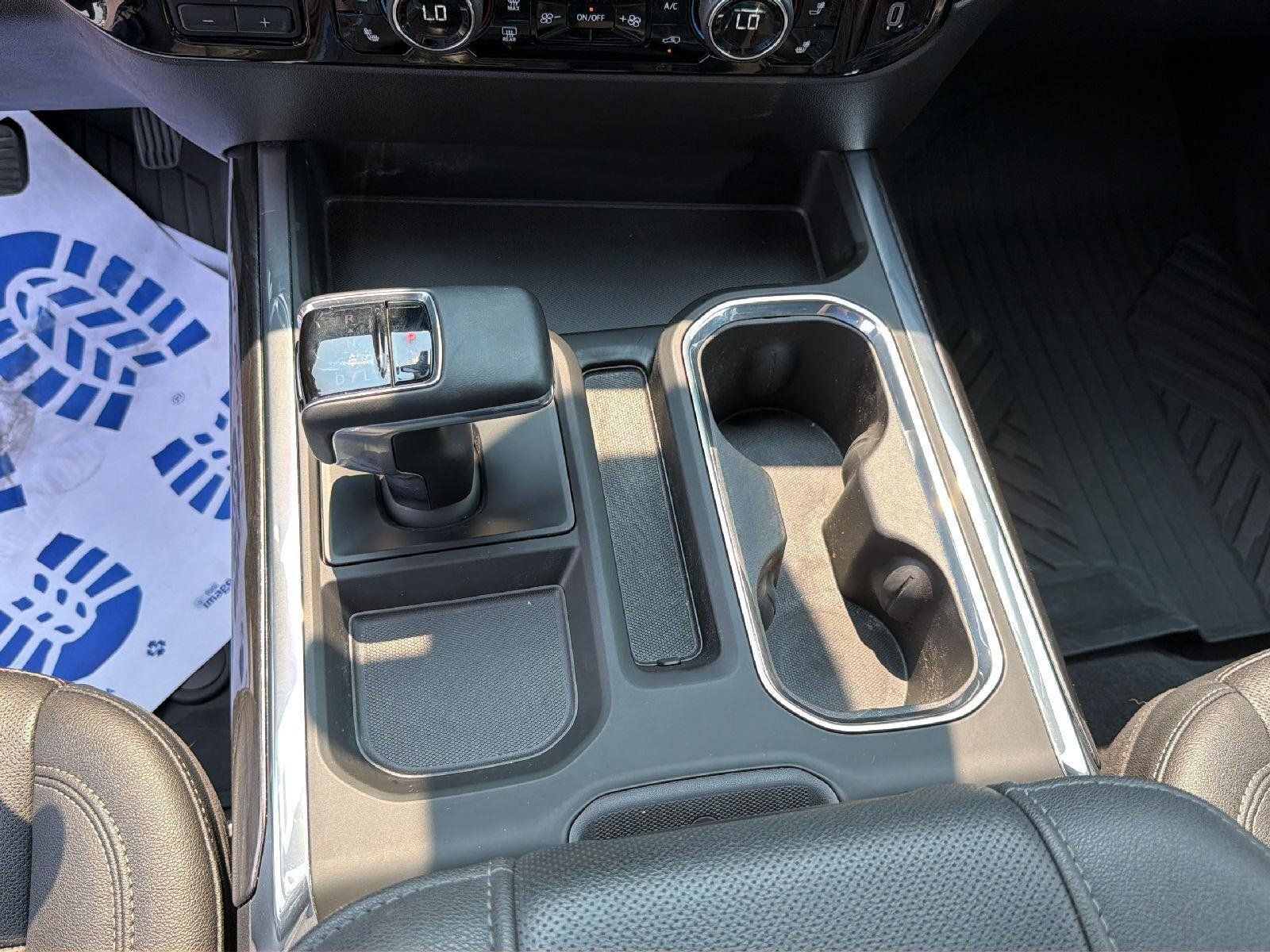 Used 2023 Chevrolet Silverado 1500 LTZ AWD/4WD image 17
