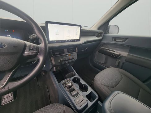 Used 2025 Ford Maverick XL w/ Equipment Group 101A image 17