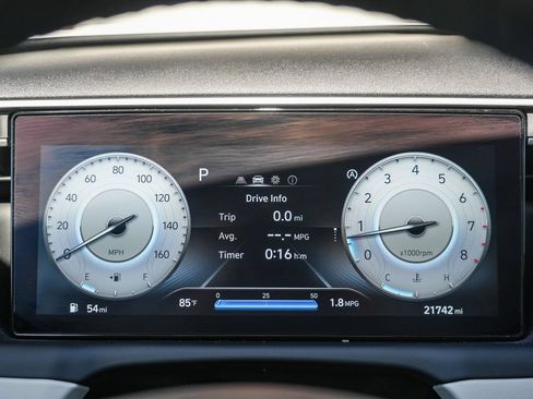 Certified 2023 Hyundai Tucson SEL w/ Convenience Package FWD image 24