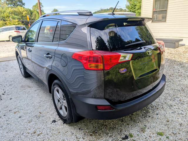Used 2015 Toyota RAV4 XLE FWD image 13