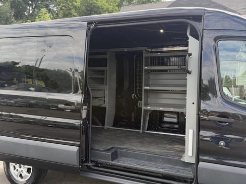 Used 2017 Ford Transit 250 148 Medium Roof RWD image 17