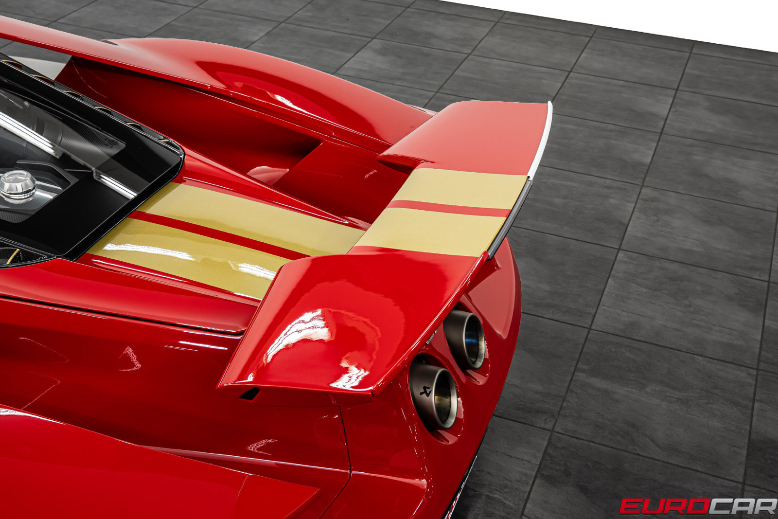 Used 2022 Ford GT Heritage Edition RWD image 30
