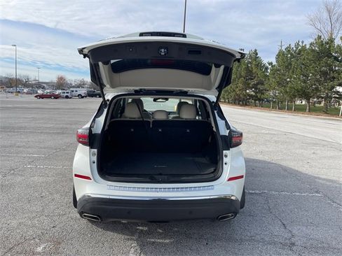 Used 2020 Nissan Murano SL image 16
