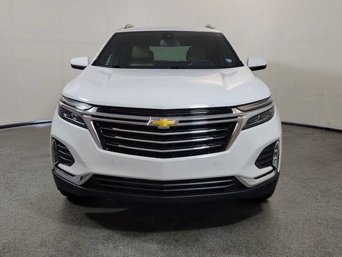 Used 2024 Chevrolet Equinox Premier w/ LPO, Floor Liner Package FWD image 3