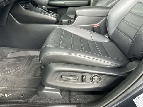 Used 2025 Honda CR-V EX-L image 13