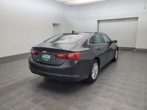 Used 2018 Chevrolet Malibu LT FWD image 9