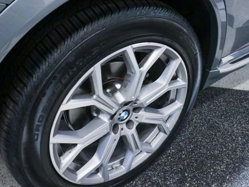 Used 2026 BMW X7 xDrive40i AWD/4WD image 44