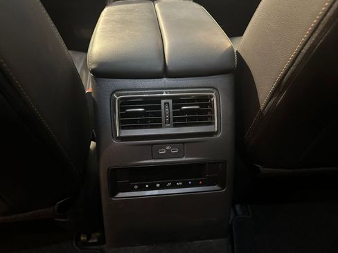 Used 2025 MAZDA CX-70 3.3 Turbo w/ Preferred Package image 24