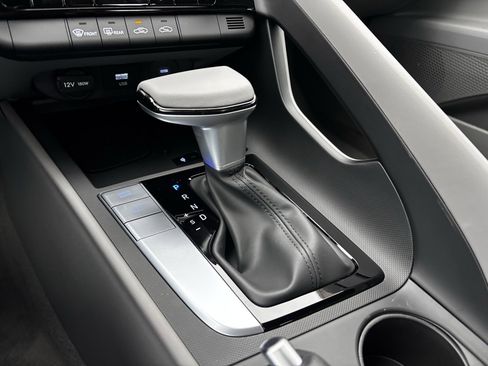 New 2026 Hyundai Elantra Sport image 23