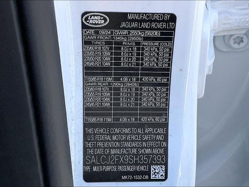 Certified 2025 Land Rover Discovery Sport S AWD/4WD image 32