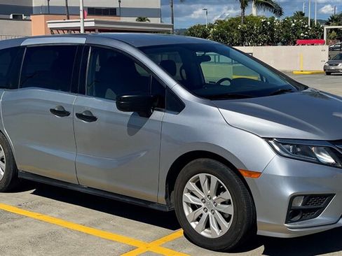 Used 2019 Honda Odyssey LX image 4
