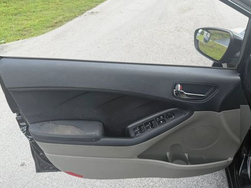Used 2014 Kia Forte LX w/ Popular Package FWD image 26