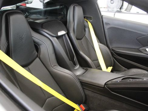 Used 2023 Chevrolet Corvette Stingray 2dr Coupe w/1LT image 15