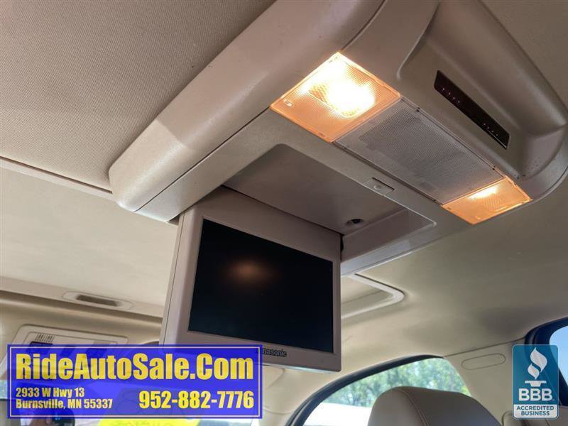 Used 2008 Chevrolet Tahoe LTZ w/ LTZ Preferred Equipment Group AWD/4WD image 38