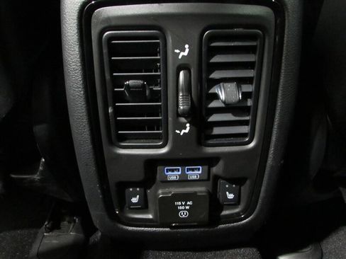 Used 2023 Dodge Durango GT image 52