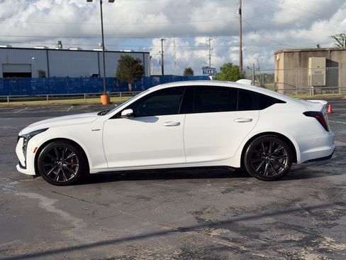 Used 2026 Cadillac CT5 V RWD image 13