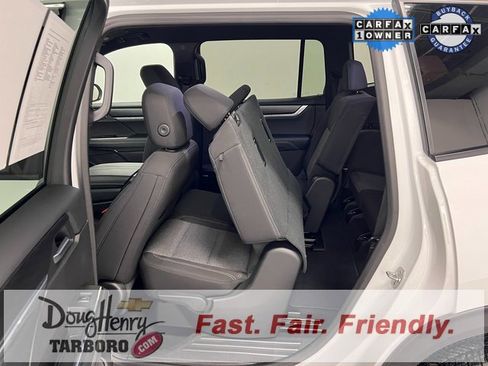 Used 2025 GMC Acadia Elevation image 35