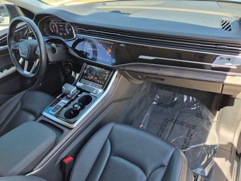 Used 2020 Audi Q8 Premium Plus w/ Premium Plus Package AWD/4WD image 20