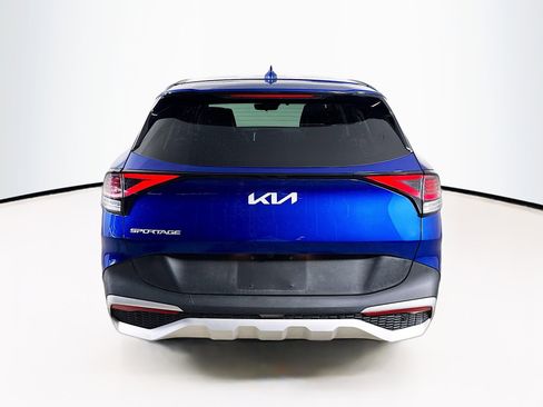 Used 2025 Kia Sportage EX image 31