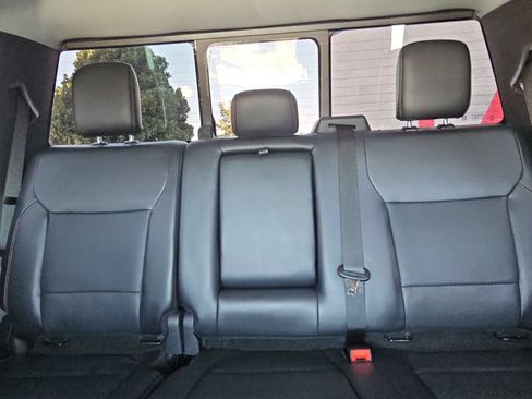 Used 2024 Ford F250 Lariat w/ Lariat Ultimate Package AWD/4WD image 24