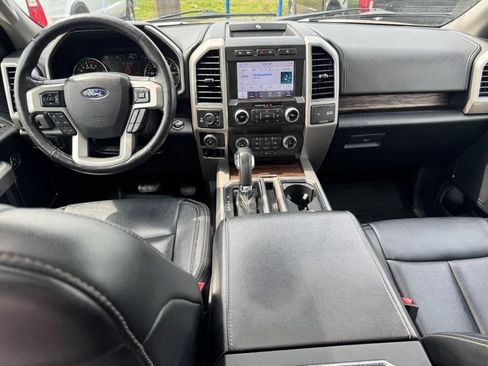 Used 2020 Ford F150 Lariat w/ Equipment Group 502A Luxury AWD/4WD image 12