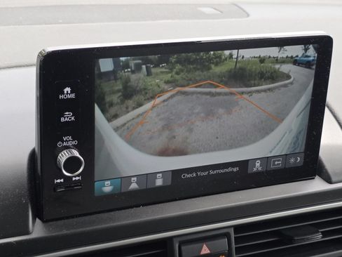 Certified 2024 Honda Pilot EX-L image 4