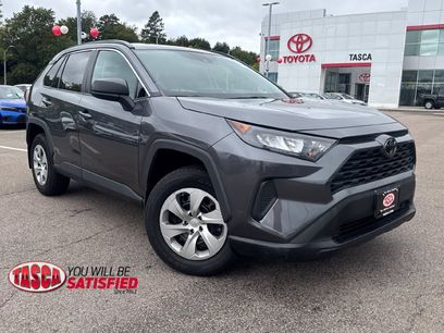 Used 2021 Toyota RAV4 LE w/ Carpet Mat Package (TMS)