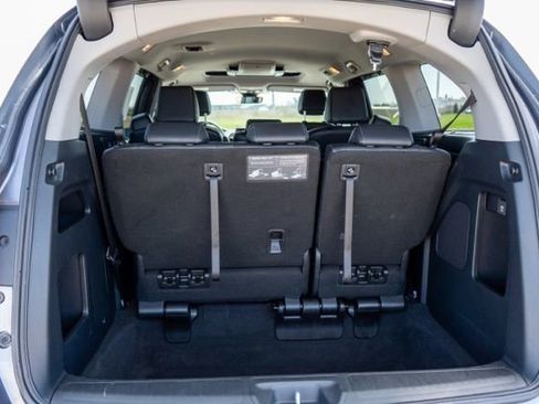 Used 2023 Honda Odyssey Touring image 11