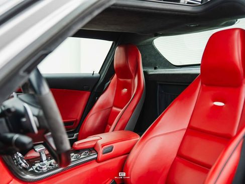 Used 2011 Mercedes-Benz SLS AMG Coupe image 7