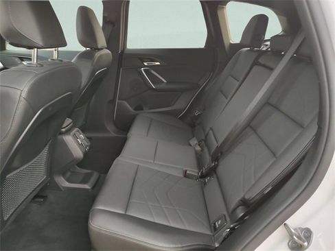 Used 2023 BMW X1 xDrive28i image 33