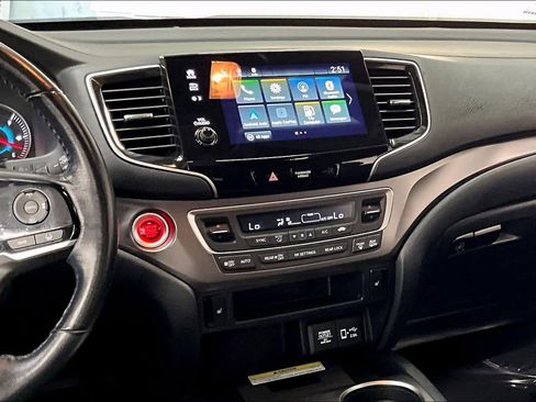 Used 2021 Honda Pilot Special Edition image 8