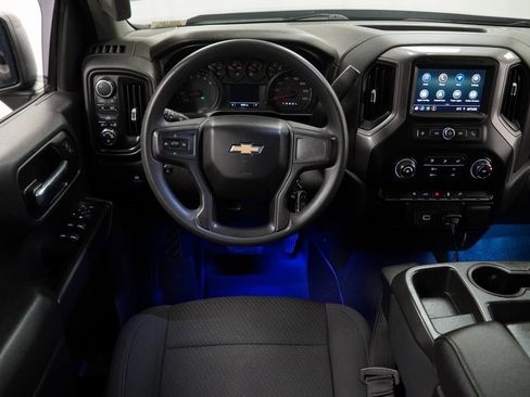 Used 2020 Chevrolet Silverado 1500 Custom w/ Custom Value Package image 23