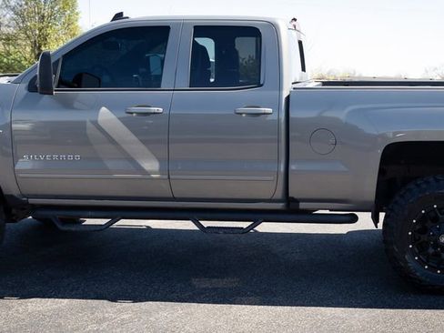 Used 2017 Chevrolet Silverado 1500 LT w/ All Star Edition AWD/4WD image 16