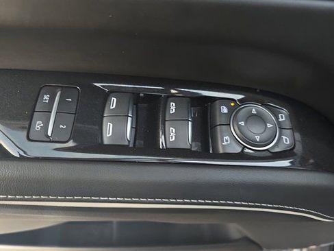 Certified 2023 Cadillac Escalade V image 28