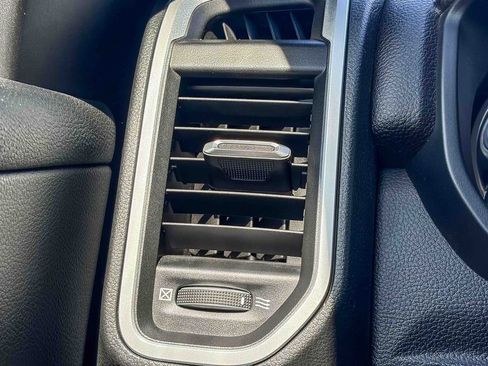 Used 2021 RAM 1500 Big Horn AWD/4WD image 51