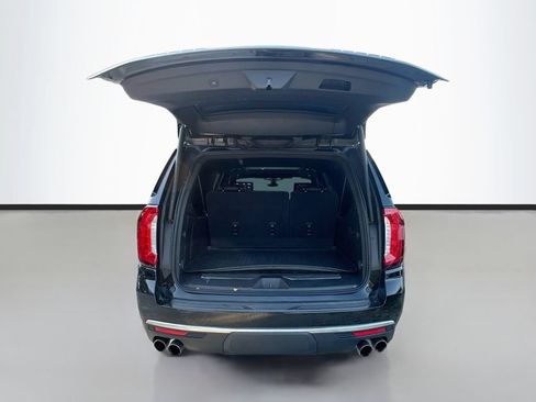 Used 2021 GMC Yukon XL Denali w/ Denali Premium Package RWD image 29