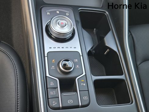 New 2025 Kia Sorento EX image 17